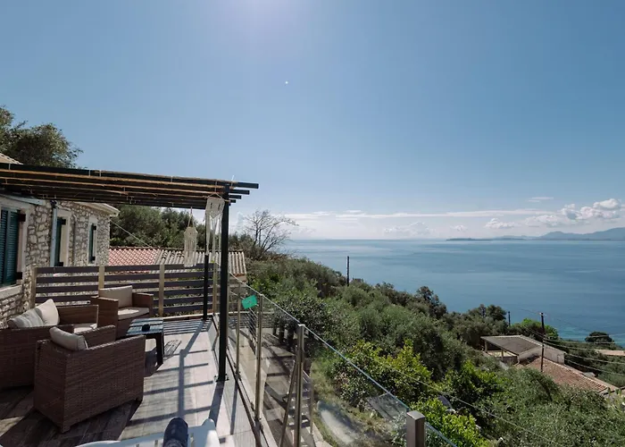 The Greystone Seaview House By Konnect